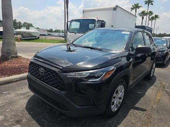 TOYOTA COROLLA CROSS 2022 7MUAAAAG6NV017589 image